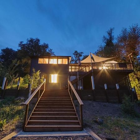 Rivers Breeze Relaxing Riverside Cabin With Private Suite Kayaks Healdsburg Exterior photo