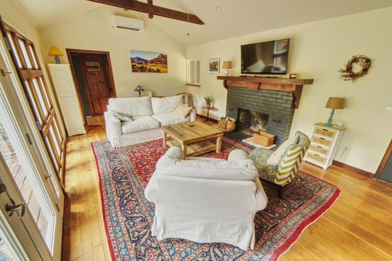 Rivers Breeze Relaxing Riverside Cabin With Private Suite Kayaks Healdsburg Exterior photo