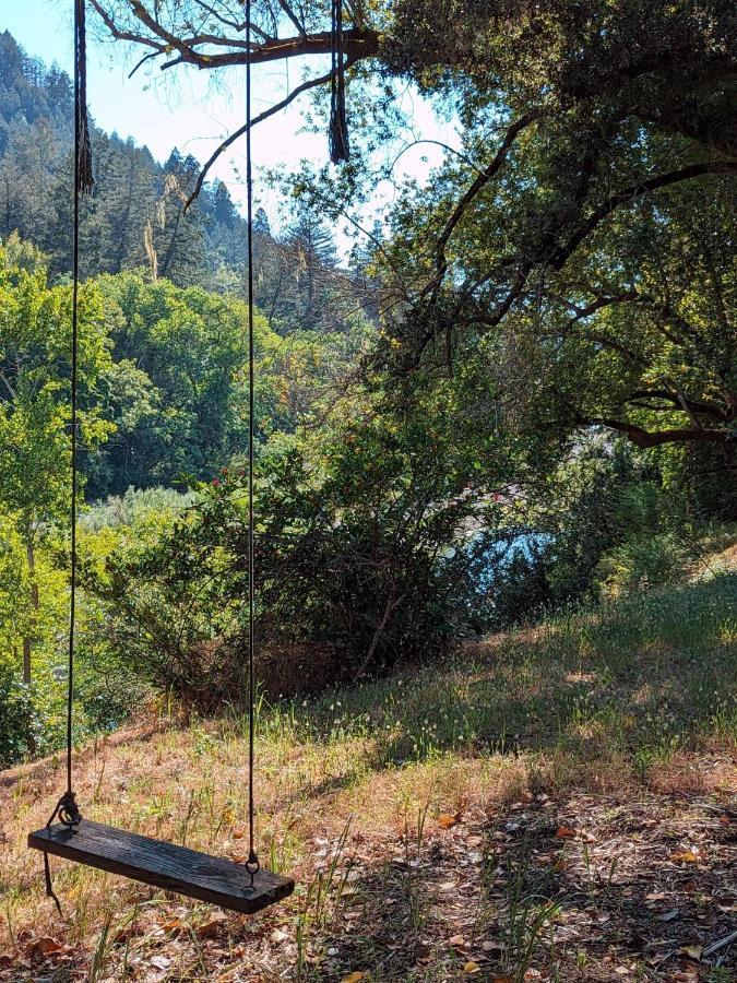 Rivers Breeze Relaxing Riverside Cabin With Private Suite Kayaks Healdsburg Exterior photo